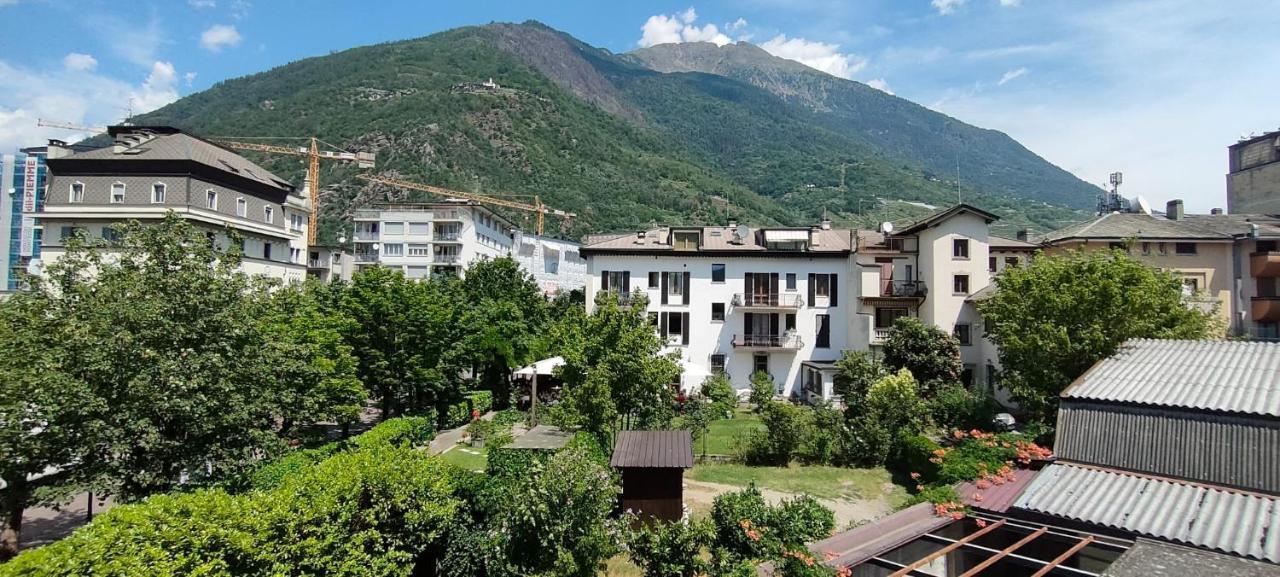 Bernina Station Center Apartment - Tirano Ngoại thất bức ảnh